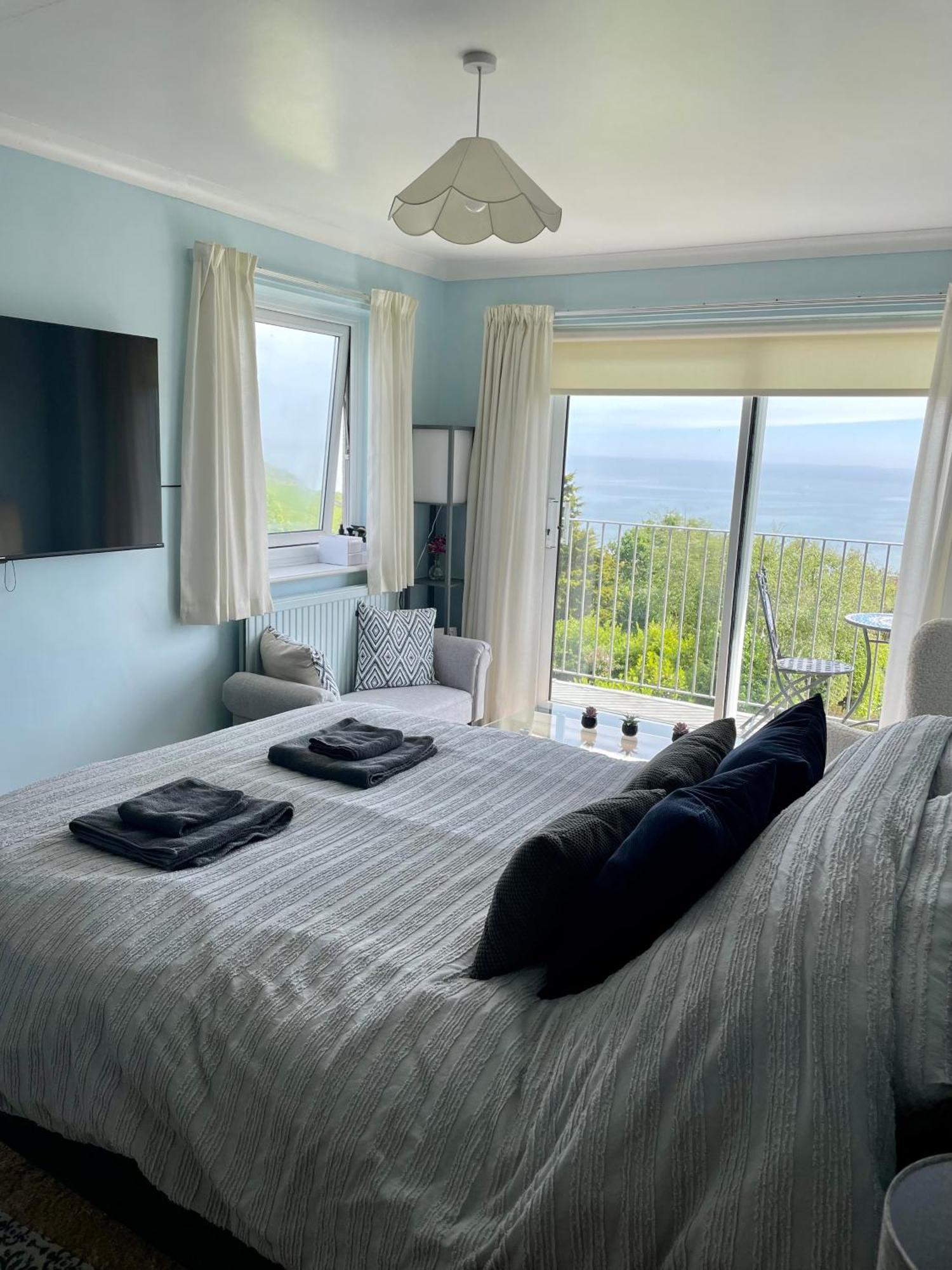 Stunning Charmouth Property With Bay Views! Esterno foto